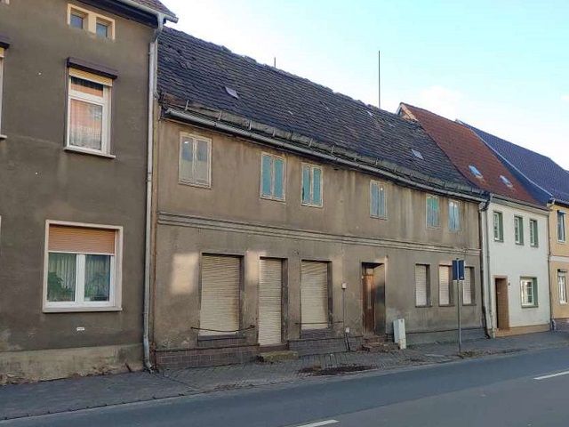 Wohnhaus/Geschäftshaus kaufen in RaguhnJeßnitz OT Jeßnitz